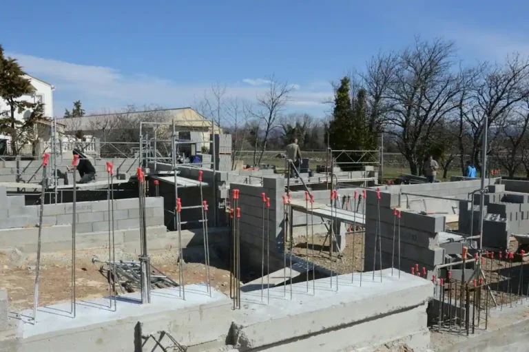Construction de garage : les prix réels en 2026, matériau par matériau