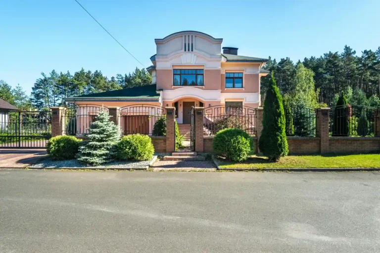 Location maison autour de moi : où chercher et comment passer devant