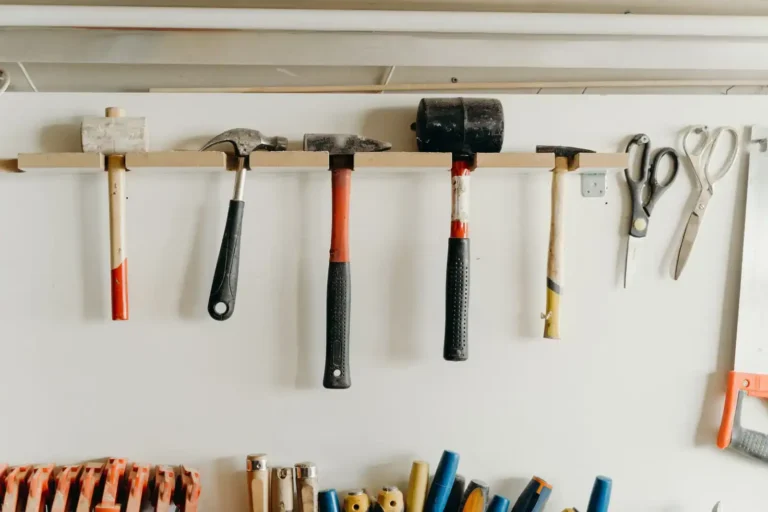 Bricolage autour de moi : trouver la bonne ressource près de chez soi