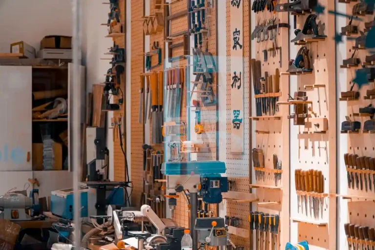 Outillage en E : les outils qui commencent par la lettre E